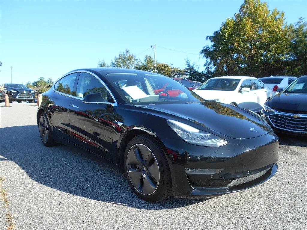 2018 Tesla Model 3 Long Range's photo