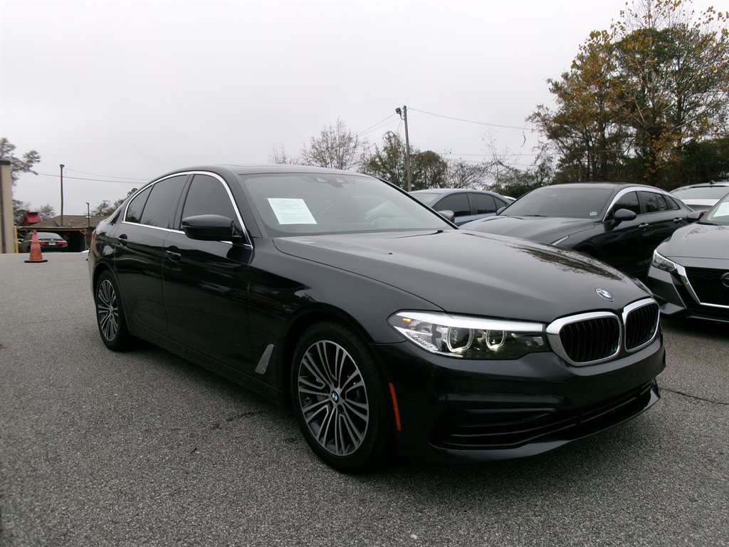 2020 BMW 5 Series 540i's photo